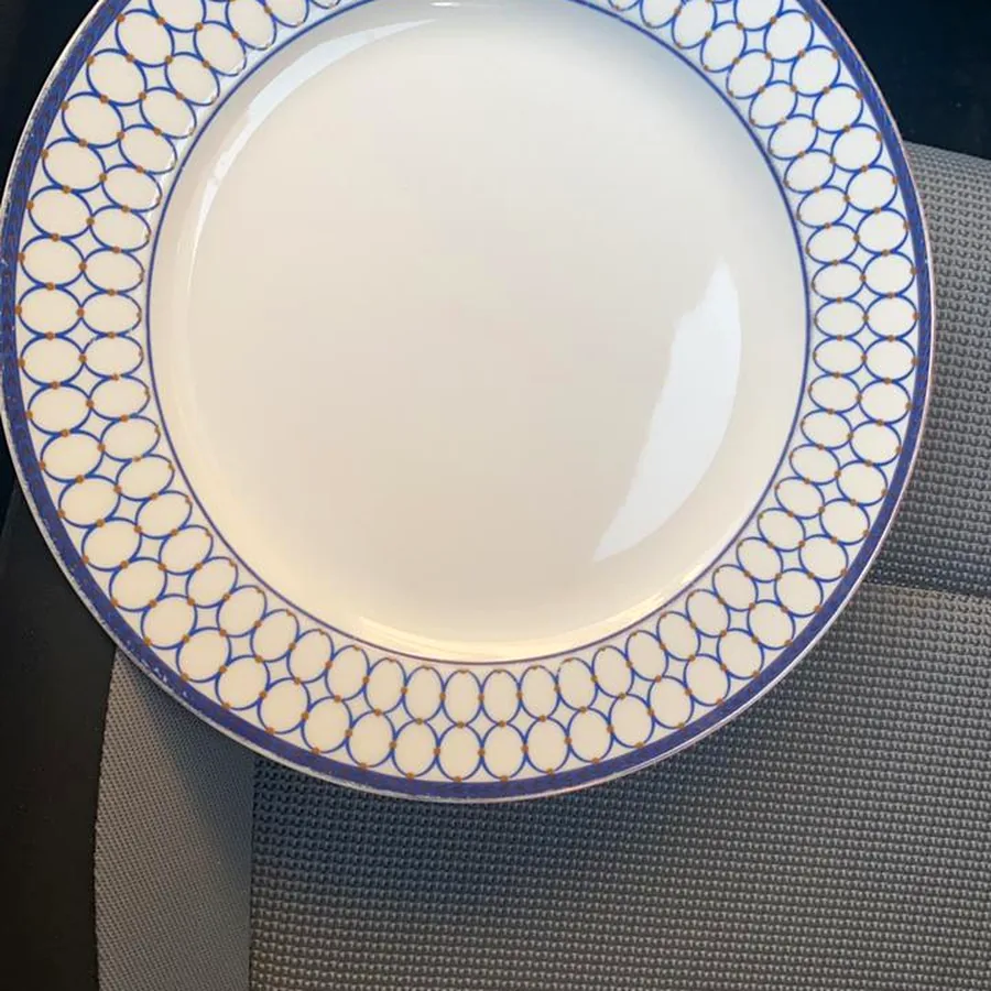 Raised relief pattern on a bowl